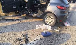 Çankırı'da iki otomobil çarpıştı: 1 ölü, 6 yaralı