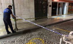Çatıdan kopan beton parçaları korkuttu