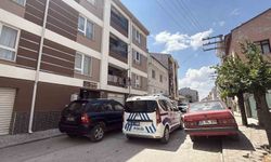 Dairenin camında otururken bahçeye düşen çocuk hastaneye kaldırıldı