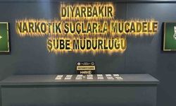 Diyarbakır'da araçta ve iki ikamette yapılan aramada uyuşturucu madde ele geçirildi