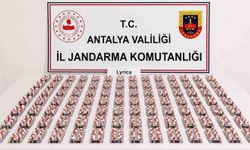 Döşemealtı'nda uyuşturucu operasyonu: 5 gözaltı