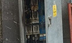 Elektrik trafosu patladı