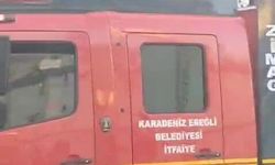 Elektrikli fırından çıkan yangın evi kullanılamaz hale getirdi