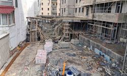 Erzurum korkutan anlar: İnşaatın tablası beton dökümünde çöktü