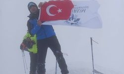 ETÜ bayrağı zirvede
