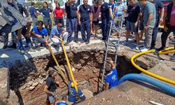 Göçükte mahsur kalan işçi için zamanla yarış