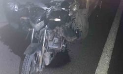 İpsala'da motosiklet otomobilin önüne saplandı: 3 yaralı