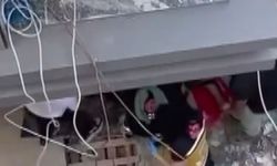 Küçükçekmece'de inşaattan düşen işçi ağır yalandı
