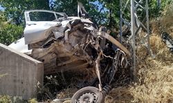 Malatya'da otomobil menfeze çarptı: 1 ağır yaralı