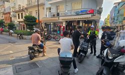 Marmaris Çarşısı'nda motosikletlere ortak denedim