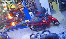 Motosiklet tamirhanesinde ilginç anlar