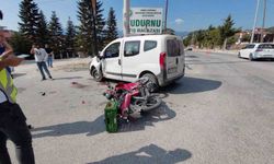 Mudurnu'da otomobil ile motosiklet çarpıştı, 1 ağır yaralı