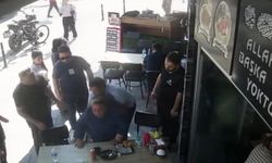 Nefes borusuna ekmek parçası kaçan kadını, polis Heimlich manevrasıyla kurtardı