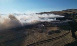 Şarkışla'da vahşi atık yangını 5'inci gününde sürüyor