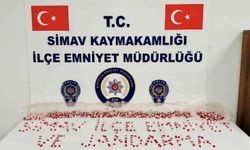 Simav'da 3 bin 716 adet sentetik hap ele geçirildi