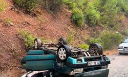 Takla atan otomobilde baba öldü, kızı yaralandı