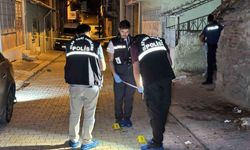 Uşak'ta bıçaklı ve pompalı tüfekli kavga: 1 ağır yaralı