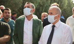 Vali Hatipoğlu yangın bölgesinde: 'İlk tespitlere göre 5 işçimiz hafif düzeyde yaralandı'