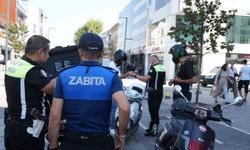 Yaya yoluna motorla girdiler, cezayı yediler
