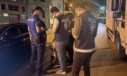 Bursa’da ‘Huzur’ uygulaması: 3 aranan şahıs yakalandı