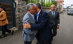 Özgür Özel’den önceki dönem CHP Milletvekili Arık’a taziye ziyareti