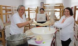 İpliği yemek yapar gibi hazırlanıyor: ‘Gümüşhacıköy kıvratma dokuması’nı 50 yıl sonra yeniden dokudular
