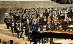 Fazıl Say’dan Hamburg’da Anadolu ezgileri: Elbphilharmonie’de unutulmaz konser