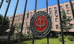 Patrona sitem etti, hem işinden hem tazminattan oldu