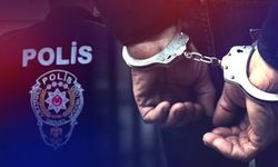 İzmir Menderes Belediyesi'ne "rüşvet" operasyonu: Başkan İlkay Çiçek dahil 21 kişi gözaltında!