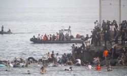 İspanya'ya giren 25 binden fazla göçmen Fas'a döndü