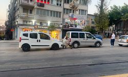 Bursa’da akşam saatlerinde kaza: Trafik kısa süreli aksadı