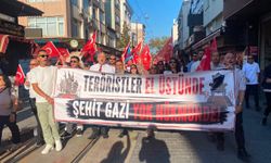 Bursa’da Çerçeve Yasaya karşı kitlesel yürüyüş: “Milletvekillerinin yeminini biz edeceğiz”