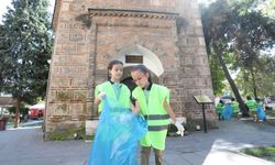 İnegöl’de temizlik seferberliği çarşıya taşındı
