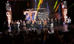 Sadri Alışık Tiyatro ve Sinema Oyuncu Ödülleri sahiplerini buldu