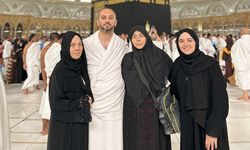 Umre için gittiler 8 aydır dönemiyorlar