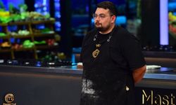 MasterChef Eray siyasete girdi! İşte rozetini taktığı parti