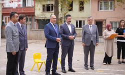 Yıllar önce öğrenciydi, şimdi başkan olarak aynı okulda