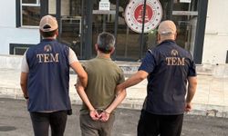 7 yıl 6 ay hapis cezasıyla aranan öğretmen yakalandı