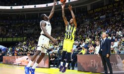 Fenerbahçe EuroLeague’e galibiyetle başladı: Virtus Bologna’yı devirdi