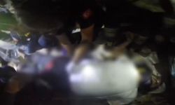 Akaryakıt tankerinde sıkışan iki kişinin kurtarılma anları kamerada