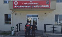Aranan 35 kişiyi jandarma yakaladı