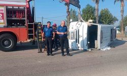 Ceyhan'da minibüs ile otomobil çarpıştı: 1 ölü, 3 yaralı