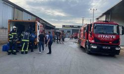 Denizli'de kırpıntı deposunda çıkan yangın yoğun müdahaleyle kontrol altına alındı