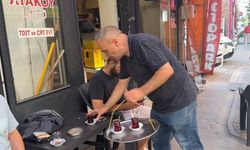 Dışlanma iddiasını reddeden çay ocağı çalışanı, 'Herkese kapımız açık'