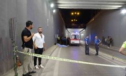 Ehliyetini 20 gün önce alıp kazada hayatını kaybeden gencin cenazesi yakınları tarafından teslim alındı