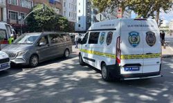 Fatih'te feci kaza: Yayalara yanan kırmızı ışığı dikkate almadan yolun karşısına geçince hayatından oldu