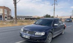 İki otomobil çarpıştı: 1 yaralı