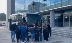 İnternette kadın kılığına girip evlilik vaadiyle kandırdılar, sonra tehdit ettiler