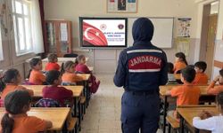 Jandarmadan öğrencilere güvenli internet uyarısı
