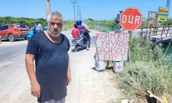 Kazaların adresinde vatandaşın ilginç çözümü: Kendi imkanlarıyla uyarı levhası yaptı